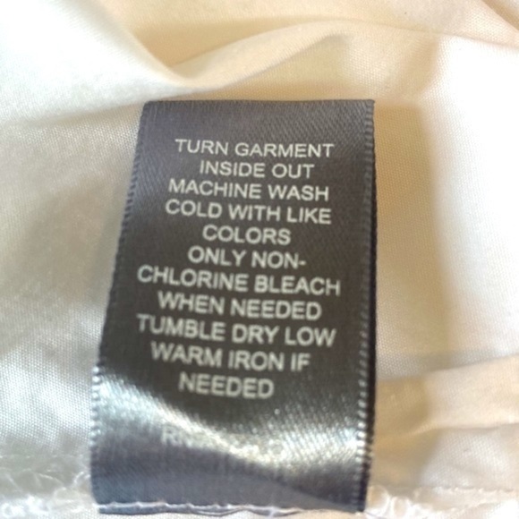 Marled Bell Sleeve White Blouse - Picture 10 of 10